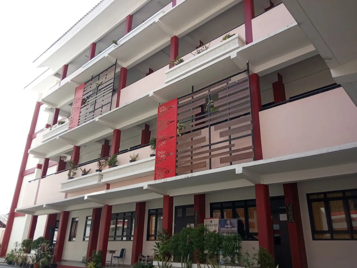 Layanan Publik
